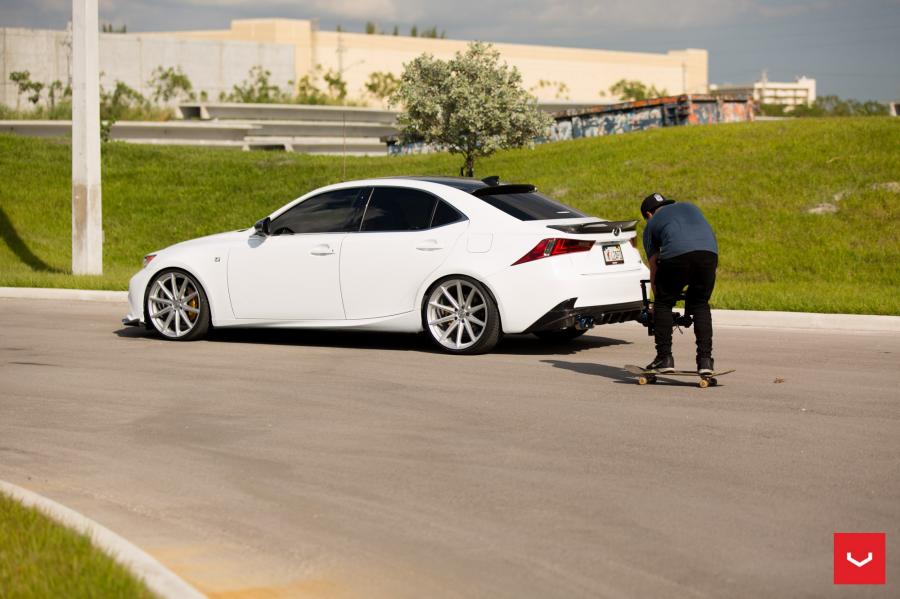  Lexus IS F on Vossen Wheels (VFS-10) 2017 года  (фото 72 из 72)